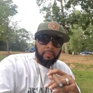 Meet your Posher, Moe